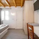 Aparthotel Anius