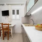 Aparthotel Anius