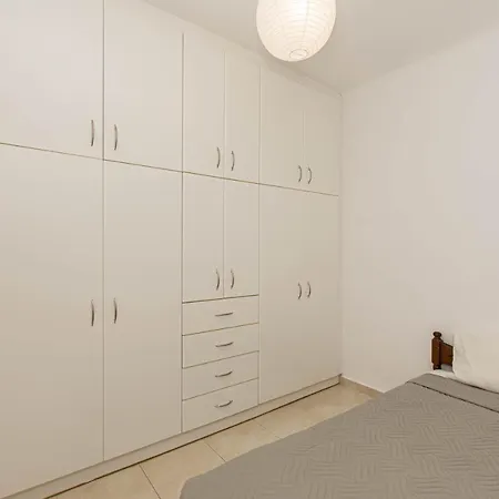 Hotel apartamentowy Anius