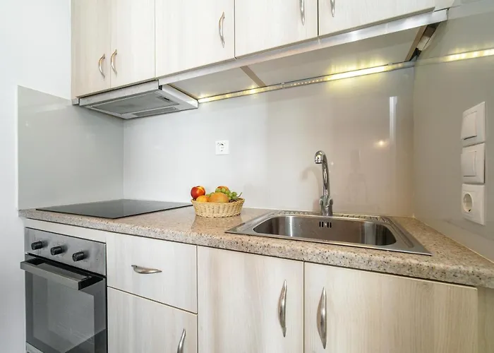 Anius Hotel apartamentowy 3*