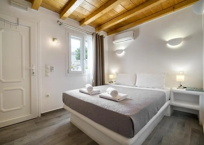 Anius Hotel apartamentowy Plintri