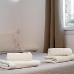 Anius Apartmanhotel 3*