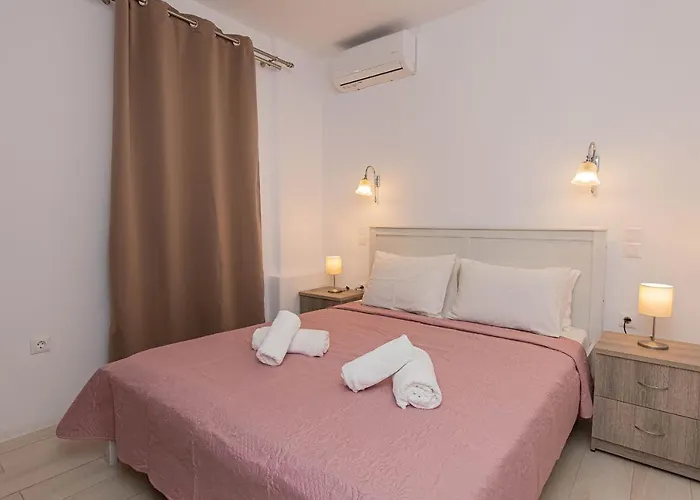 Anius Apartahotel 3*