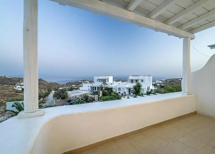 Anius Apartahotel 3*